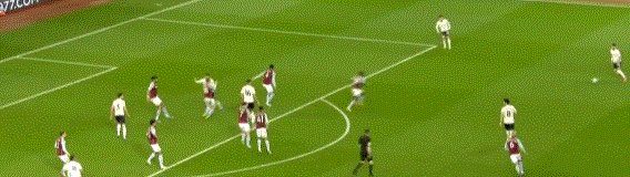 1619036752488067854.gif 7441.gif